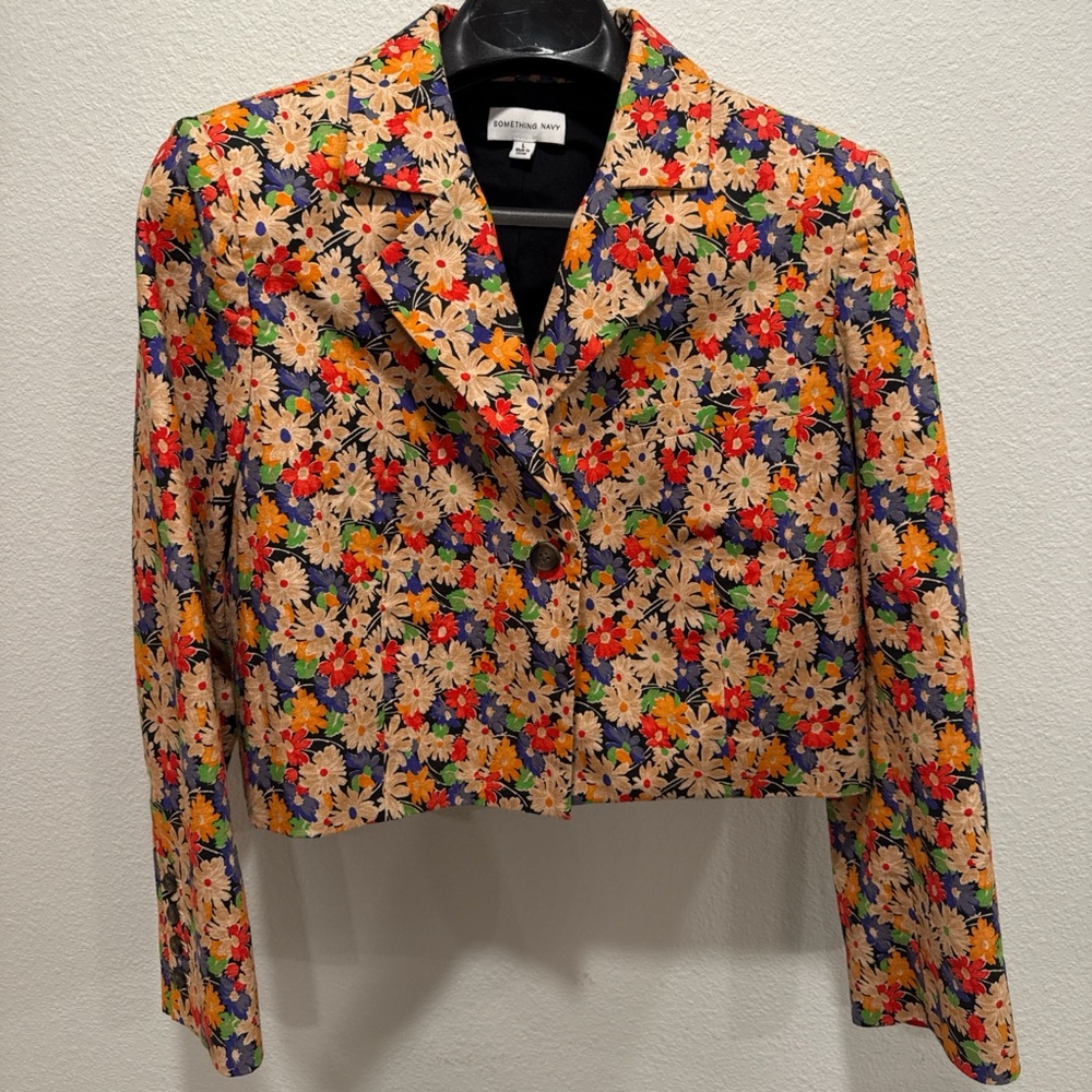 Something Navy Floral 🌺 Cropped Linen Blazer — Rent the Runway — Size L